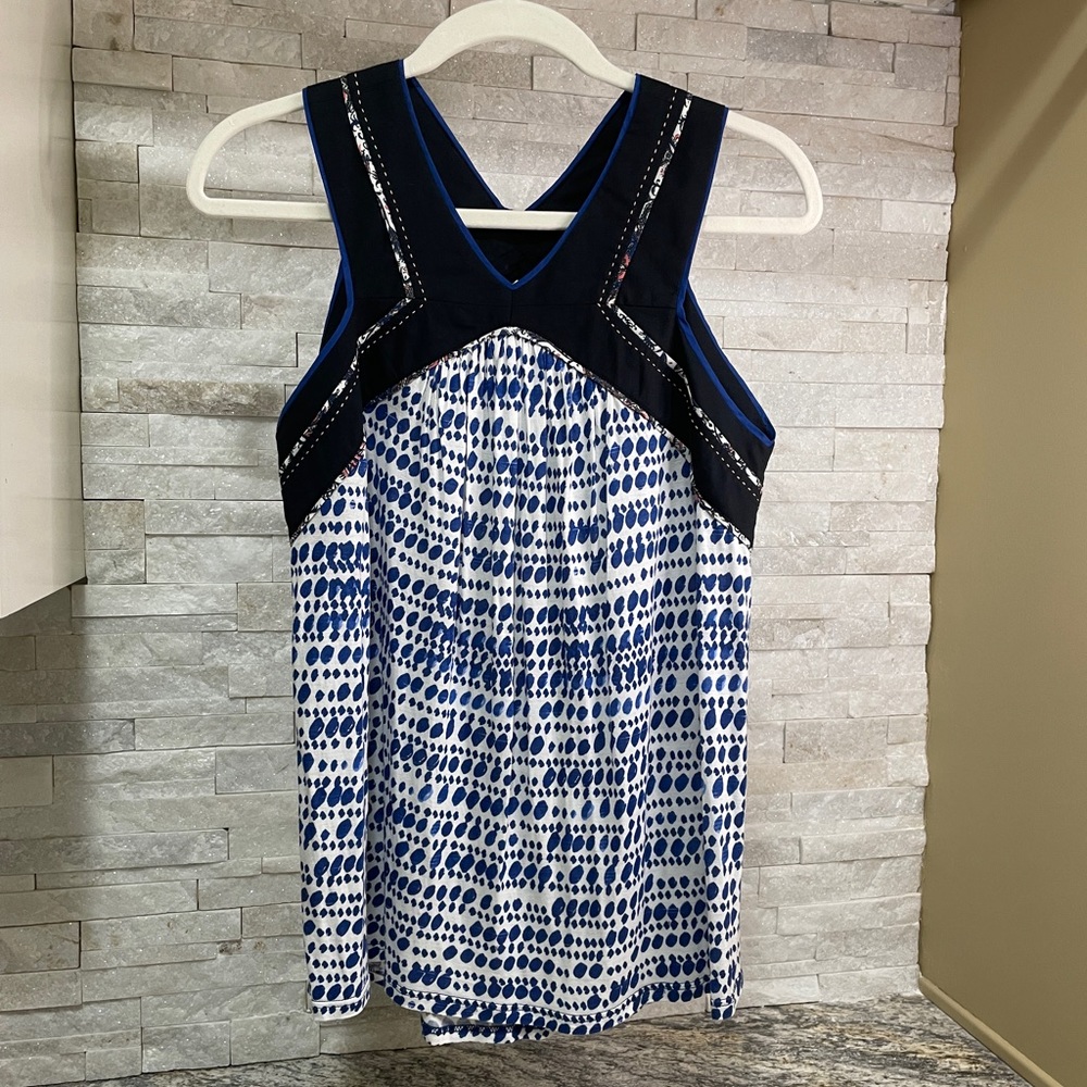 Anthropologie One September Tunic Tank Embroidered Detail!  Small EUC